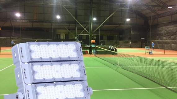 NHÀ PHÂN PHỐI ĐÈN PHA LED CHO SÂN TENNIS TẠI NAM ĐỊNH