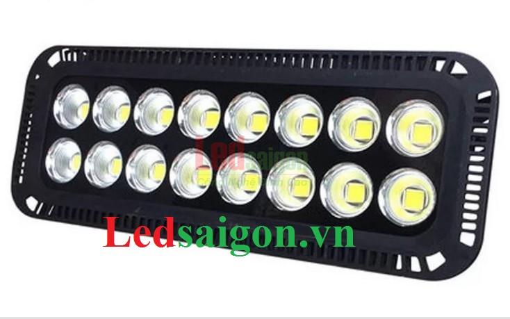 Đèn led pha loại tốt Bình Phước