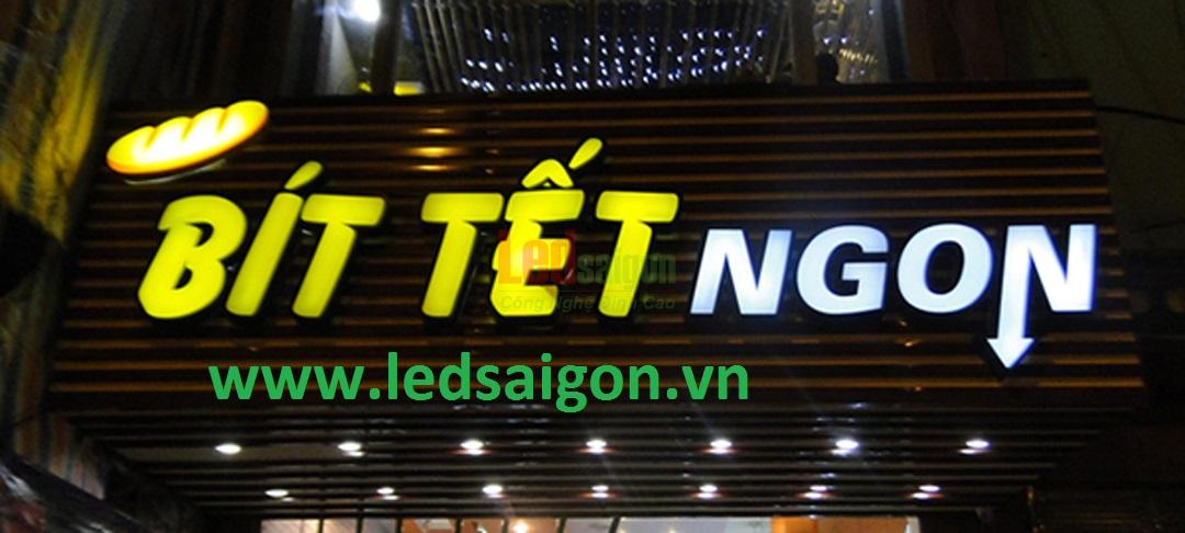 Led hắt cụm 4 bóng