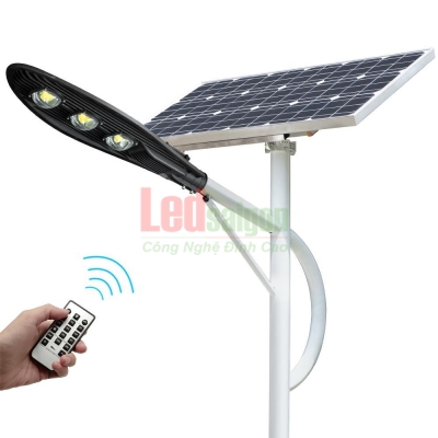ĐÈN ĐƯỜNG CHIẾC LÁ NLMT 150W