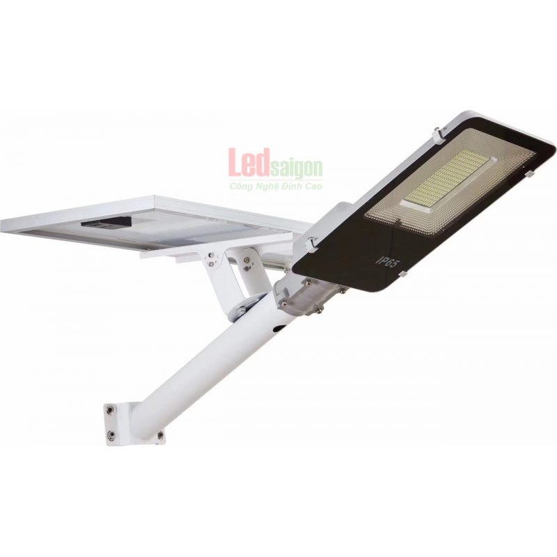 ĐÈN ĐƯỜNG NLMT BÀN CHẢI 100W