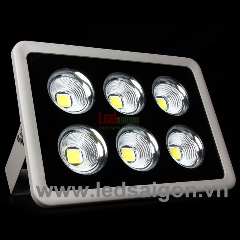 Đèn Pha LED Ly 300WX