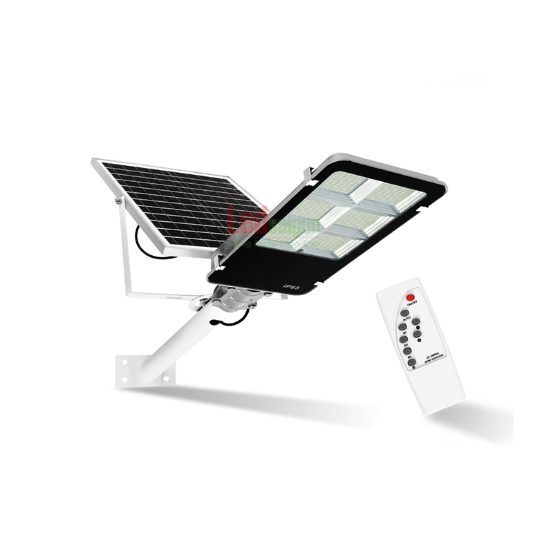 ĐÈN ĐƯỜNG NLMT BÀN CHẢI 400W