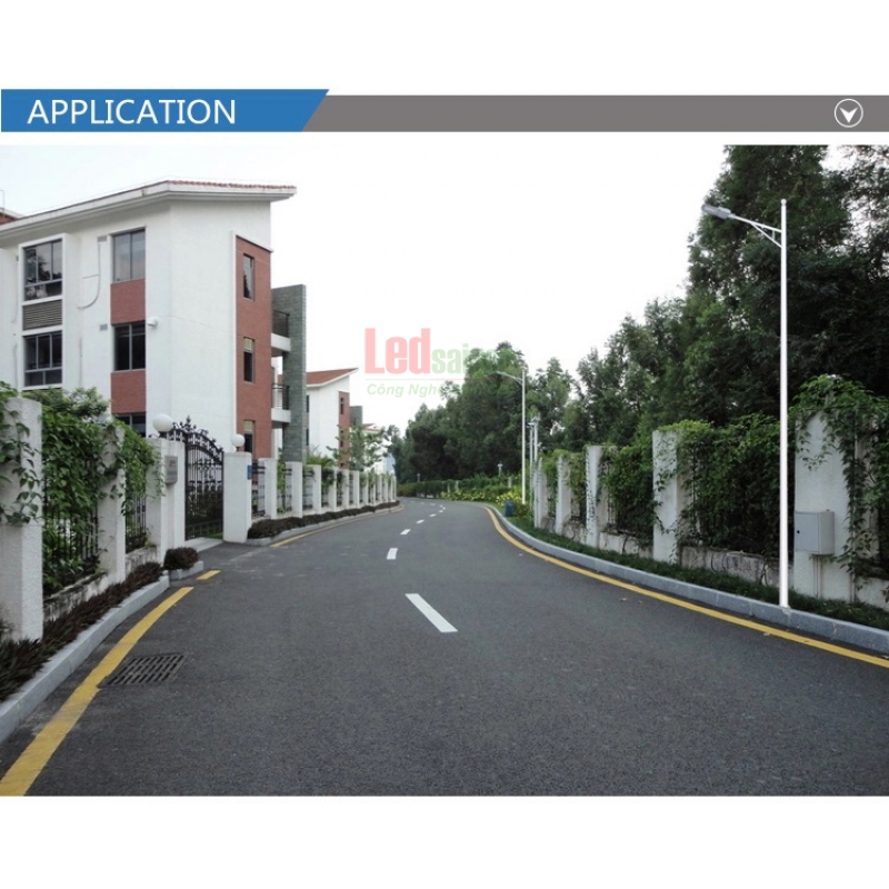 ĐÈN ĐƯỜNG NLMT 300W CAO CẤP