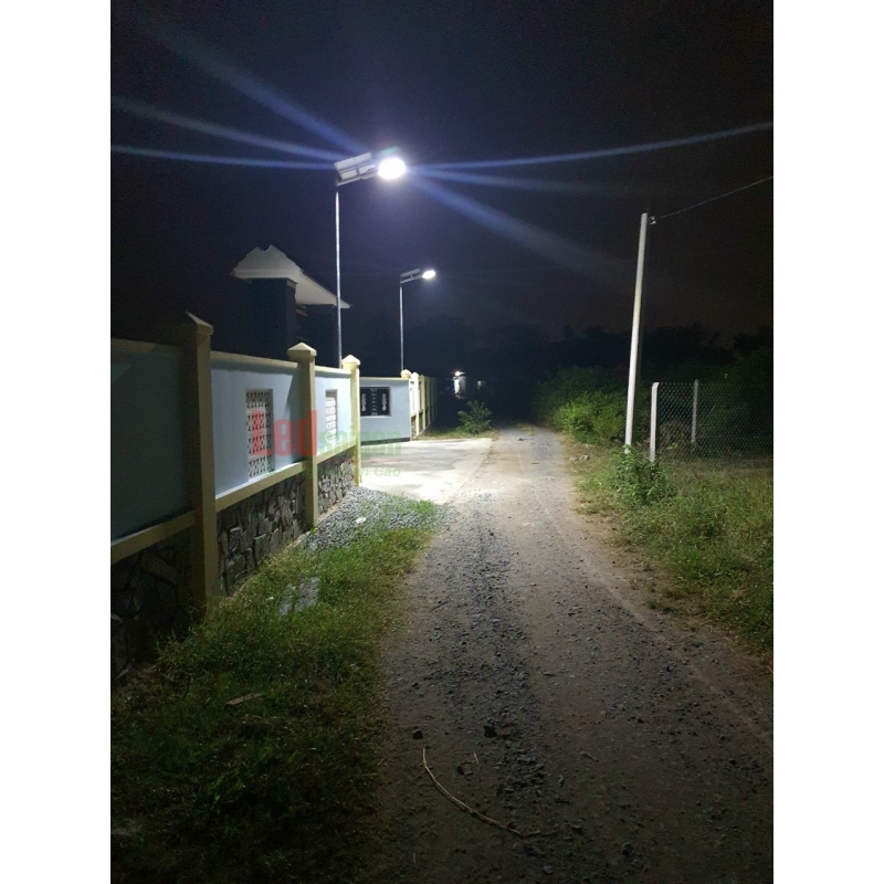 ĐÈN ĐƯỜNG NLMT KB 300W 