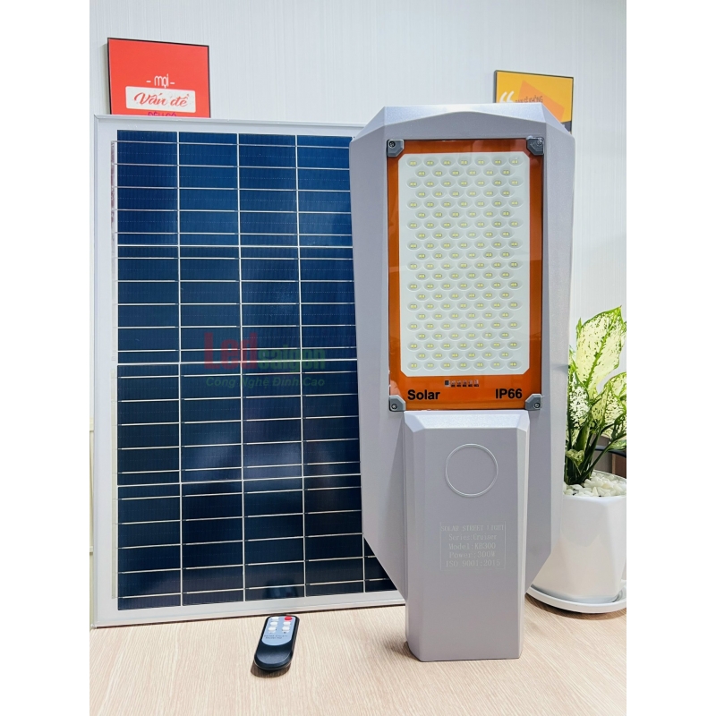 ĐÈN ĐƯỜNG NLMT KB 300W 