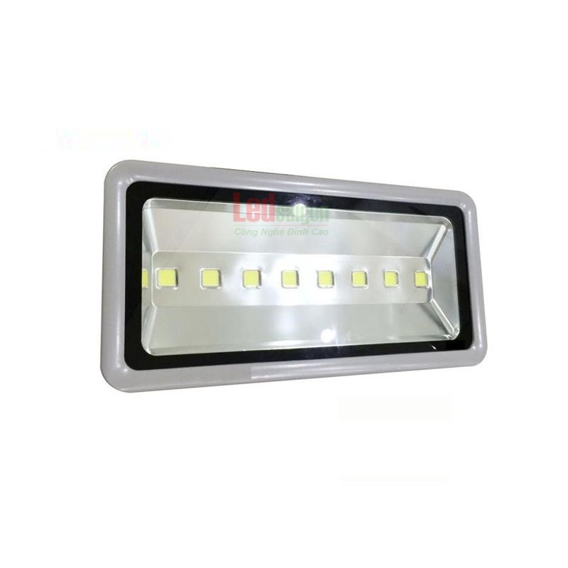 Đèn Pha Led Vỏ Xám 400W