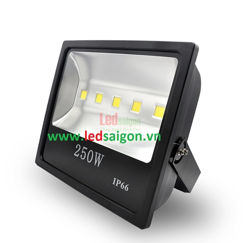 Đèn Pha Led 19-250W