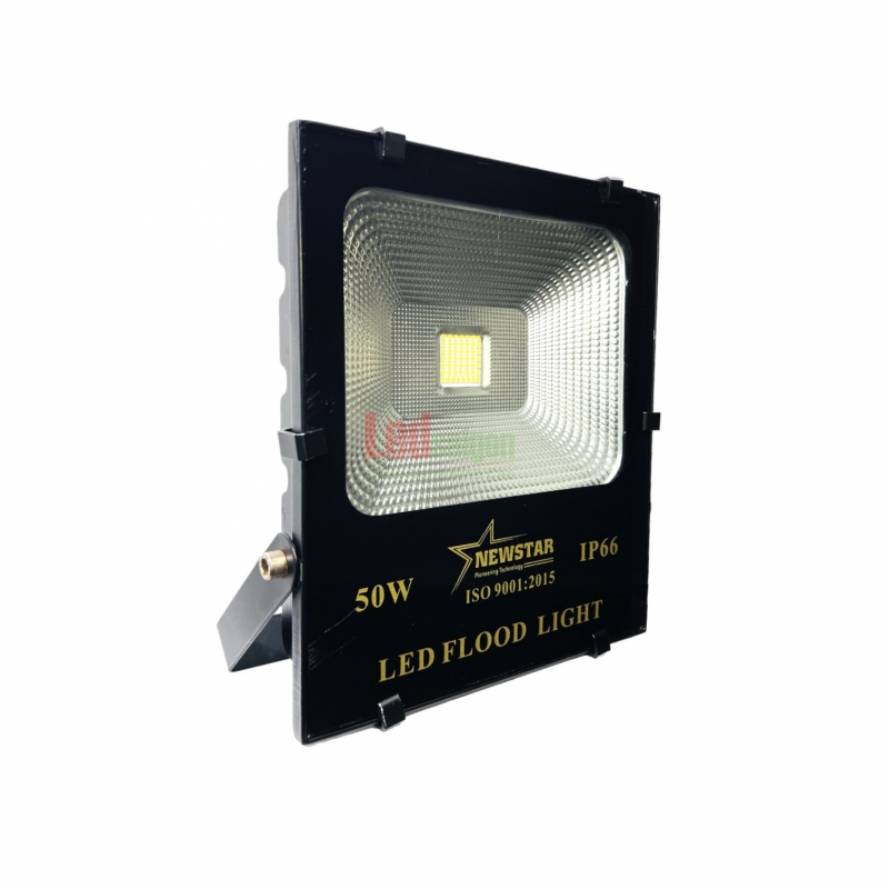 ĐÈN PHA  NEWSTAR 50W