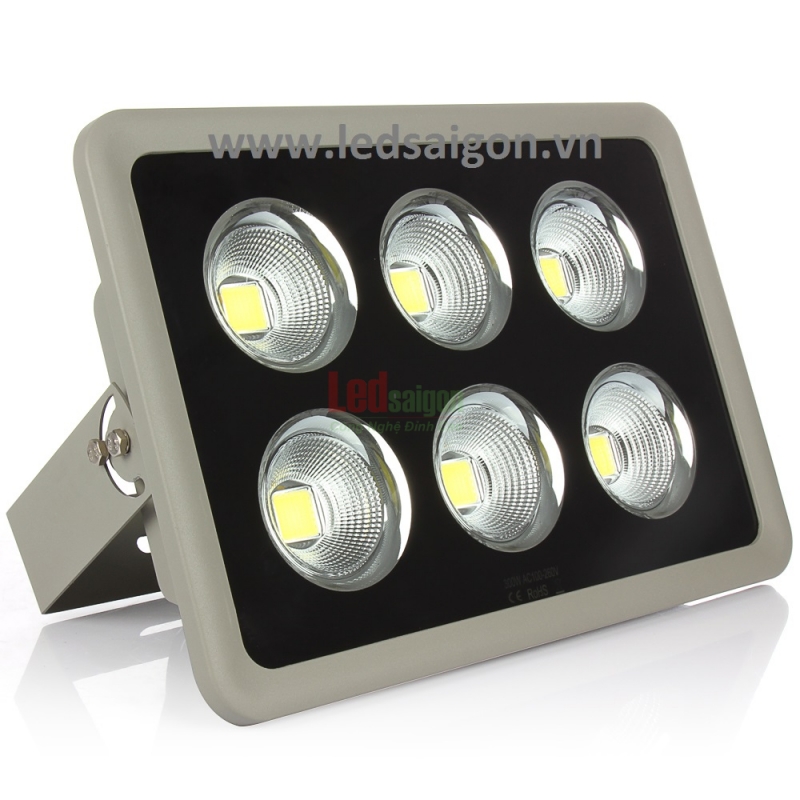 Đèn Pha LED Ly 300WX