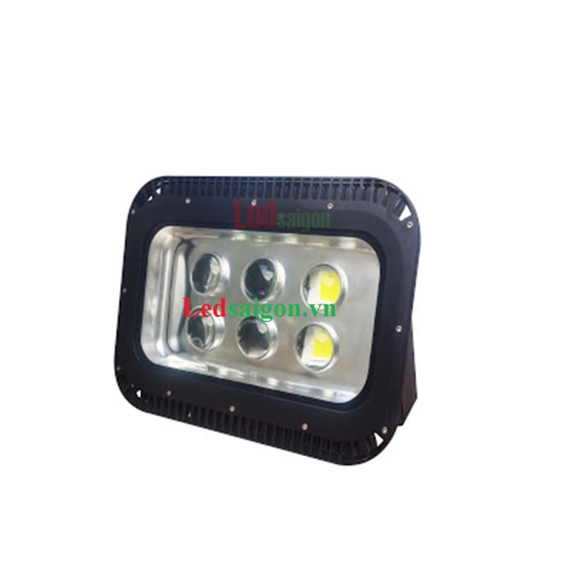 Đèn Pha Led Thấu Kính 300W