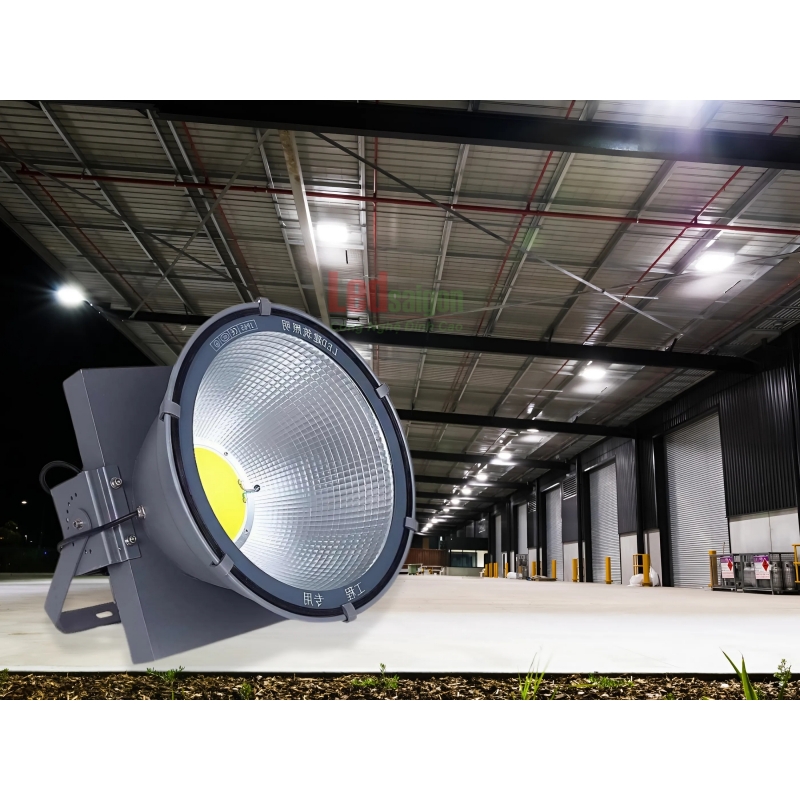 ĐÈN PHA LED CẨU THÁP 1000W