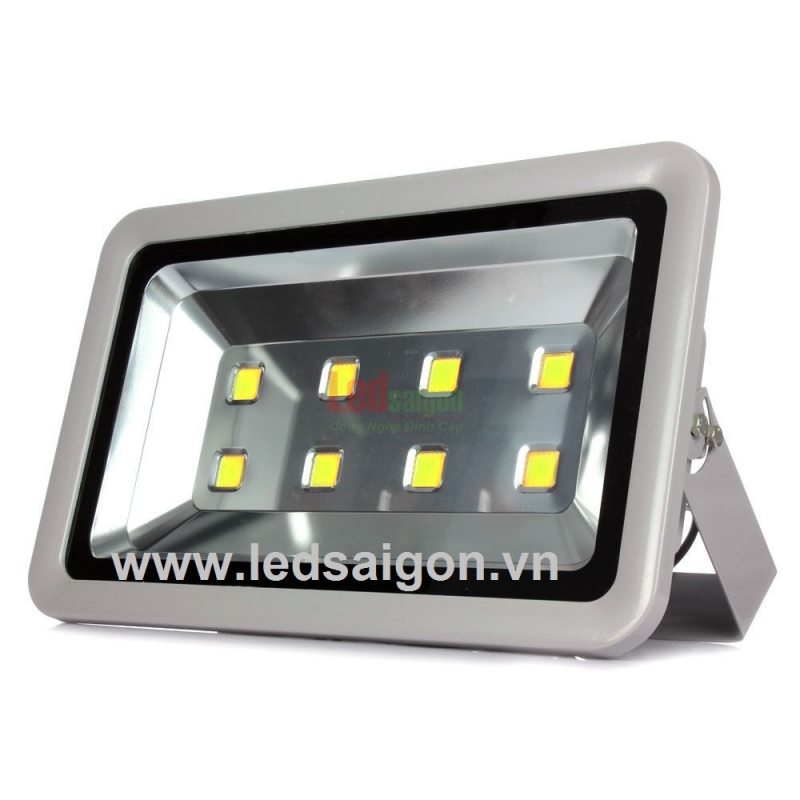 Đèn Pha Led Vỏ Xám 400W
