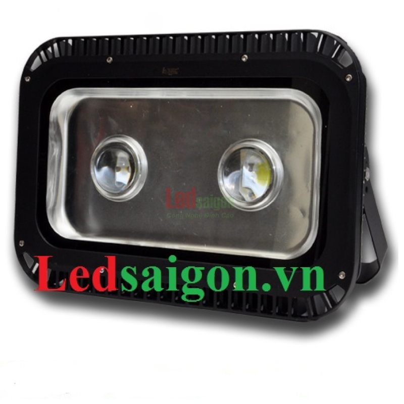 Đèn Pha Led Thấu Kính 100W