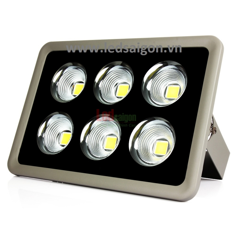 Đèn Pha LED Ly 300WX