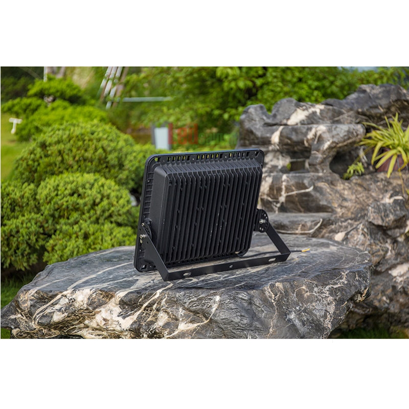 Đèn Pha Led 200W 