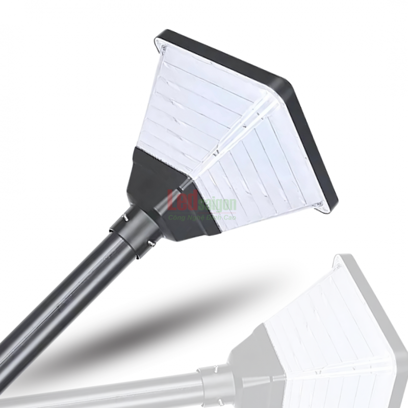 ĐÈN SÂN VƯỜN NLMT LSG-001