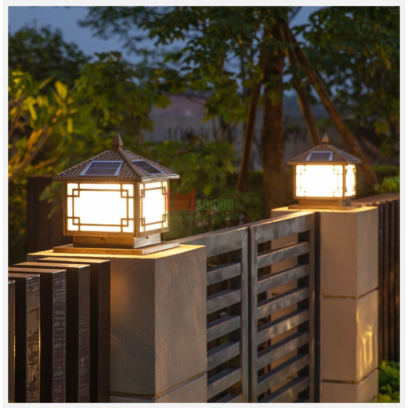 ĐÈN TRỤ CỔNG NLMT CH250