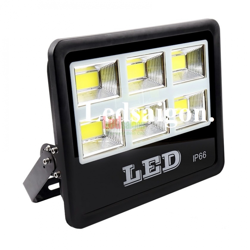 Đèn Pha Led 200W Vuông