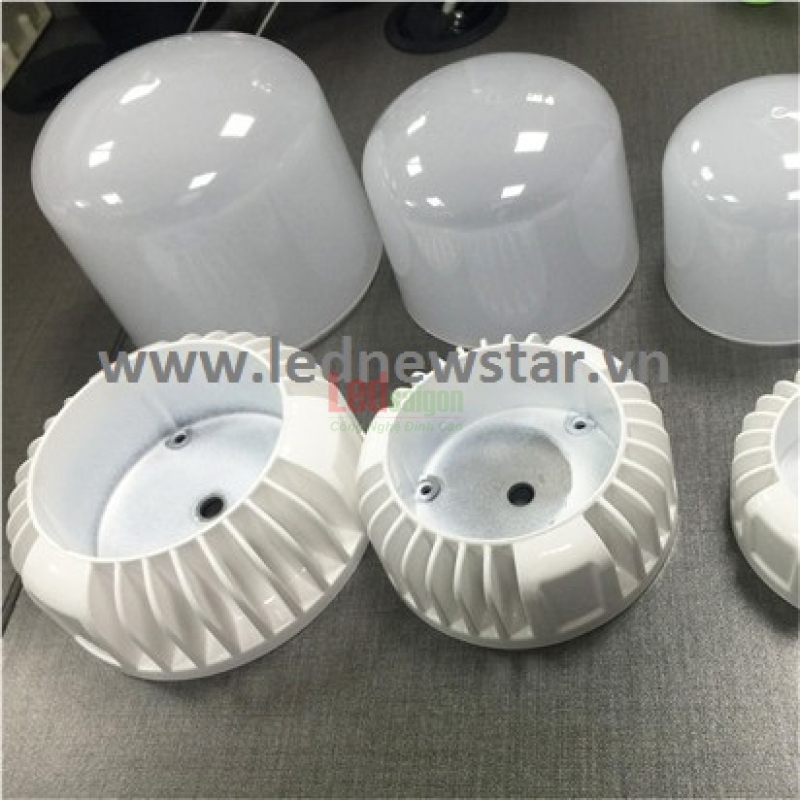Búp Trụ Nhôm Newstar 40W