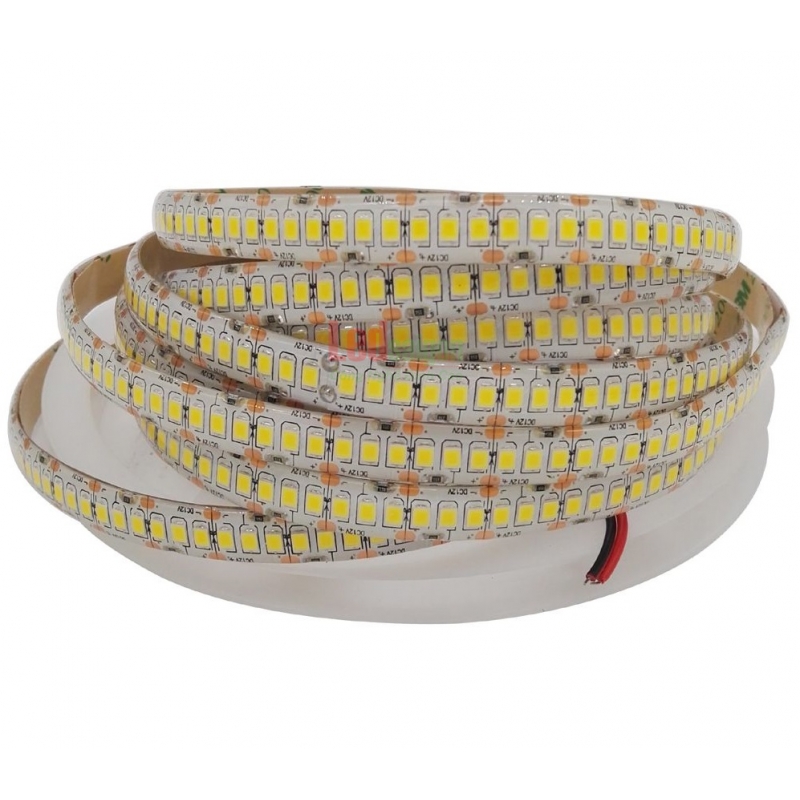 LED DÁN 5M 2835 240 LEDS
