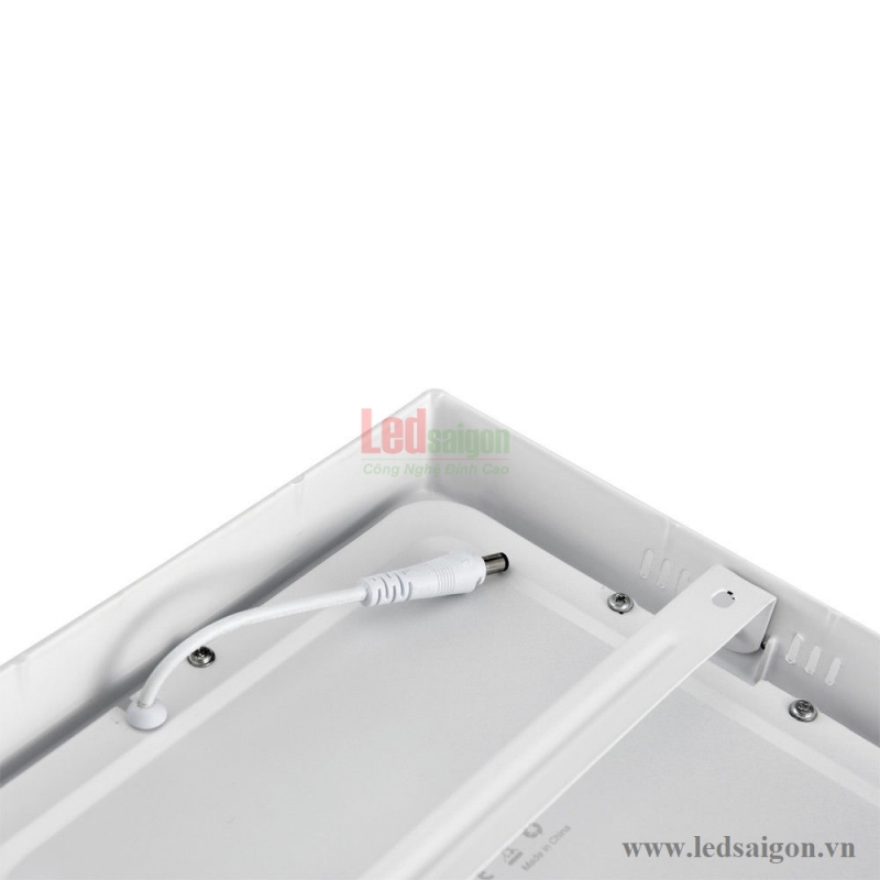Đèn Led Ốp Trần Nổi Vuông 12W