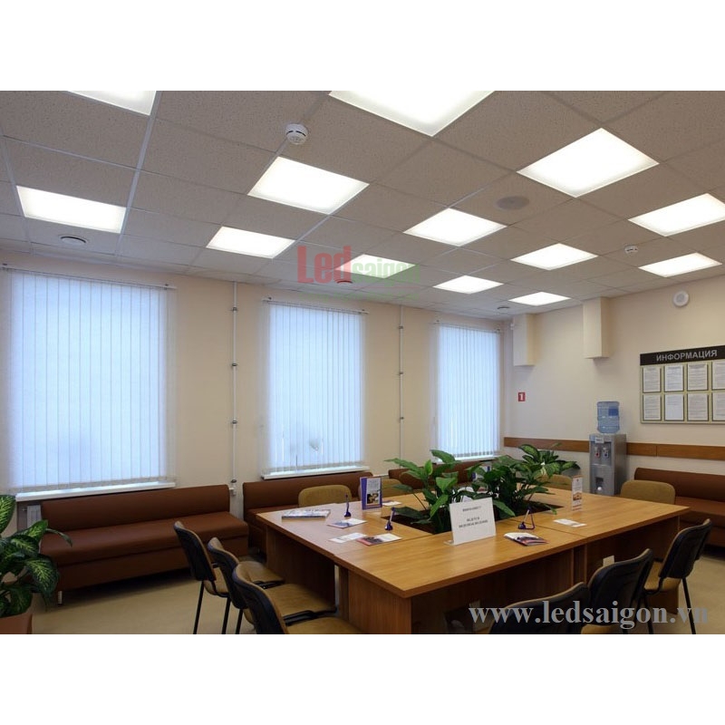 Đèn Led Ốp Trần Nổi Vuông 12W