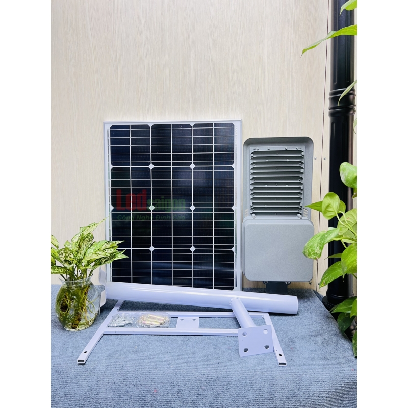 ĐÈN ĐƯỜNG NLMT BR300W