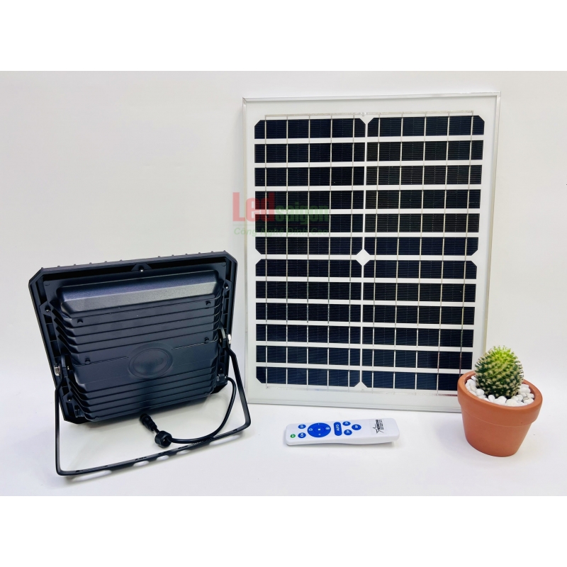 ĐÈN PHA NLMT NEWSTAR 100W